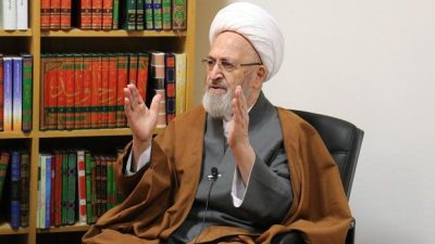 دشمن از طریق فضای مجازی وارد خانه های ما شده است